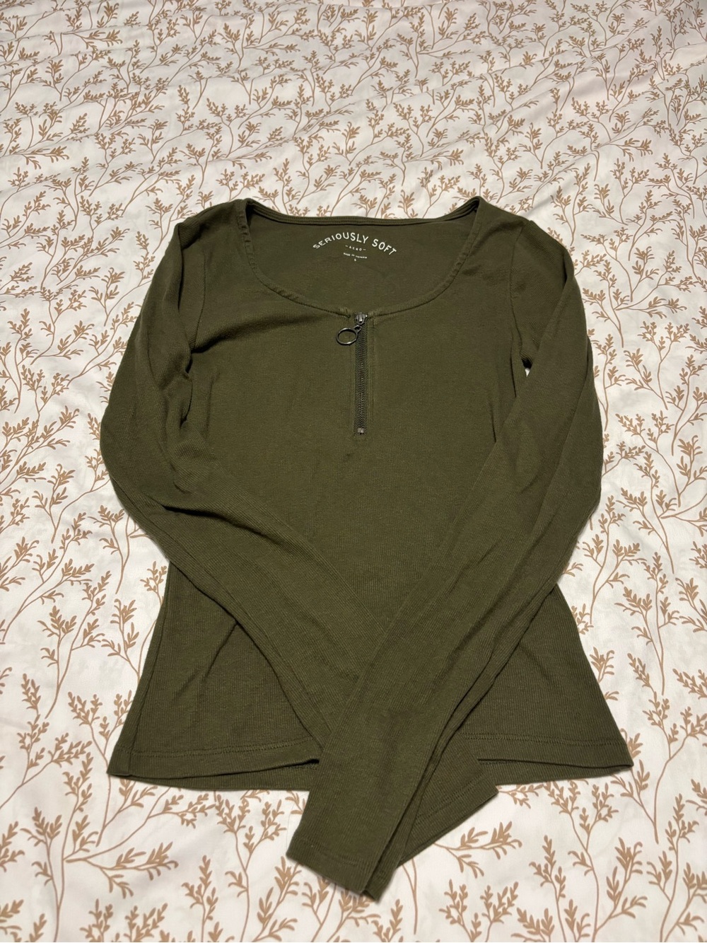 Aeropostale Olive Green Long Sleeve Zip-Front Top